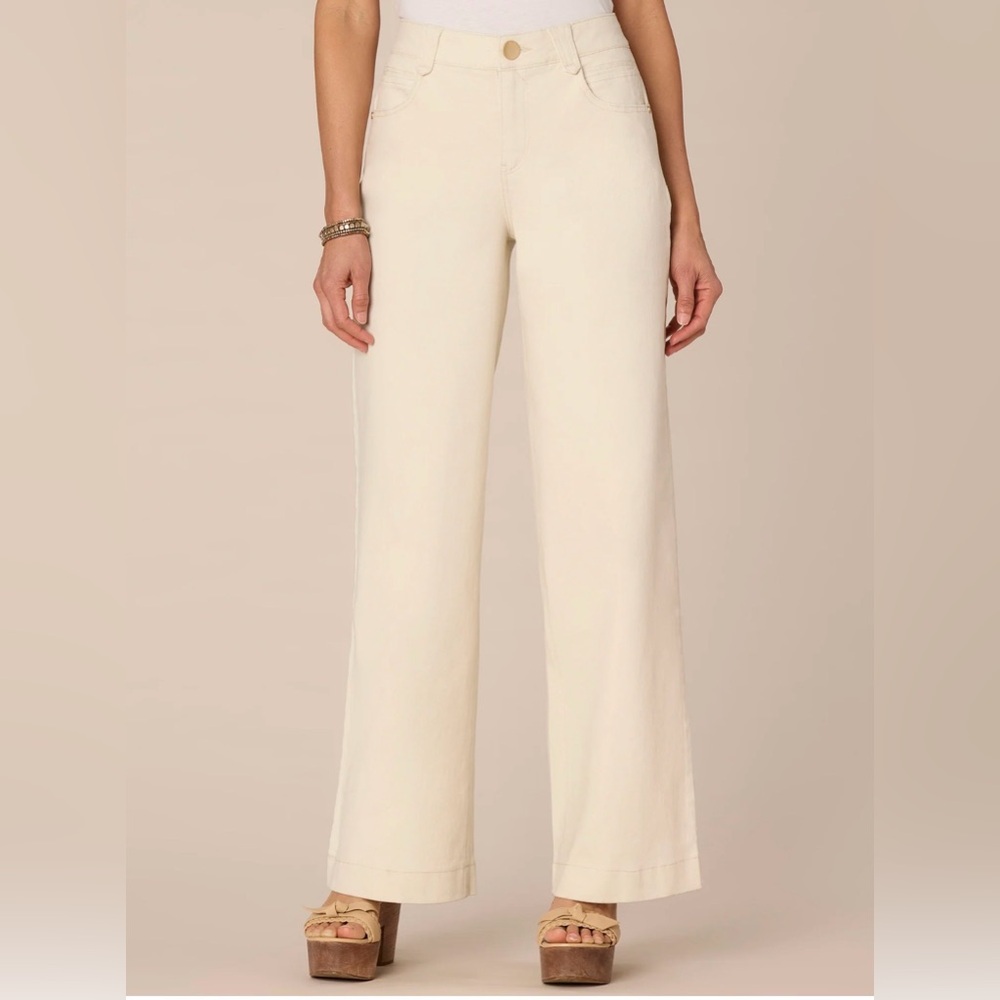 NWT Democracy “Ab”solution high rise wide leg cream jeans 6P